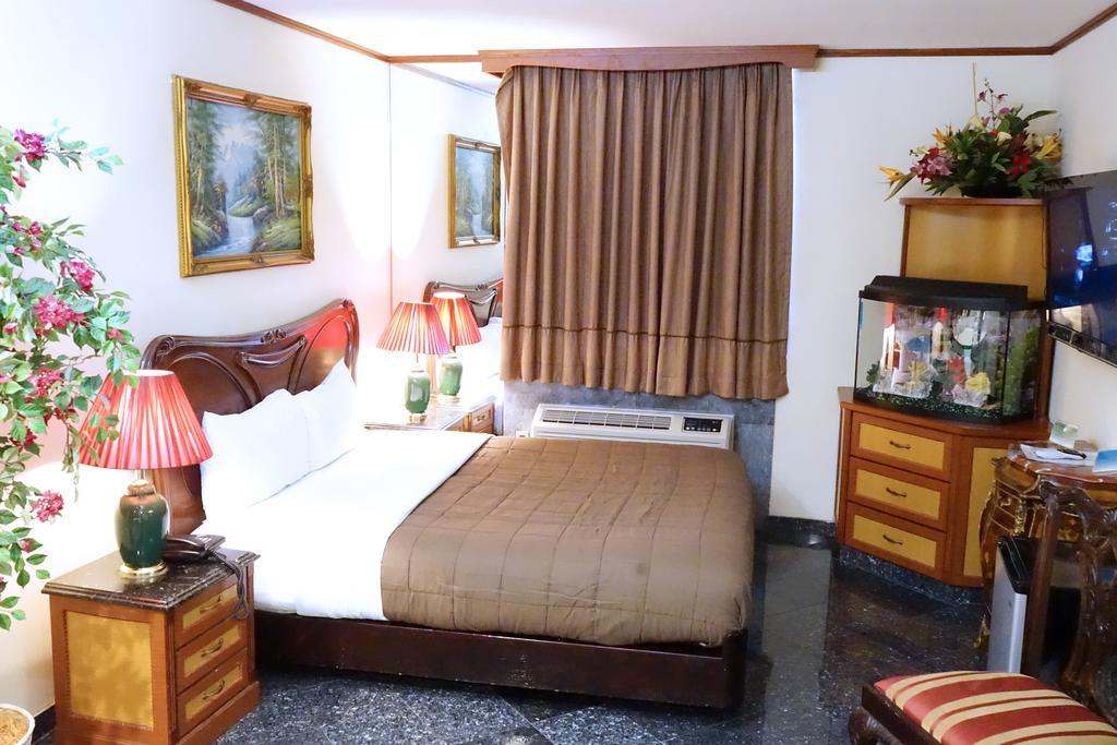 Paris Suites Hotel New York Esterno foto