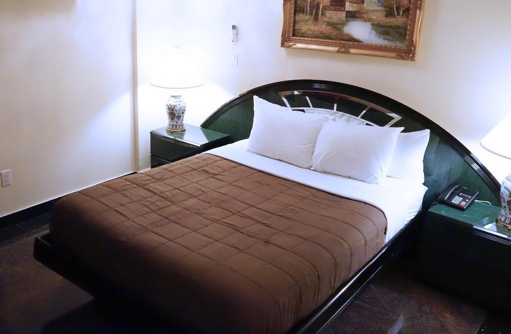 Paris Suites Hotel New York Esterno foto